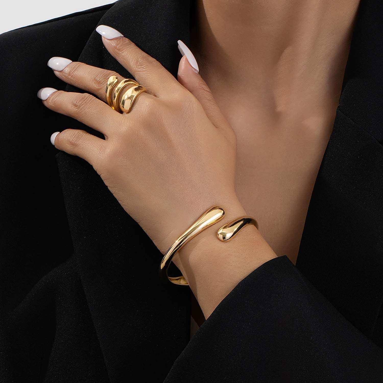 Gold Bangle Bracelets for Women Teens Trendy Chunky Adjustable Twist Cuff Bracelet Jewelry Gifts